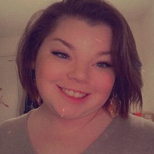 Meet your Posher, Corinne